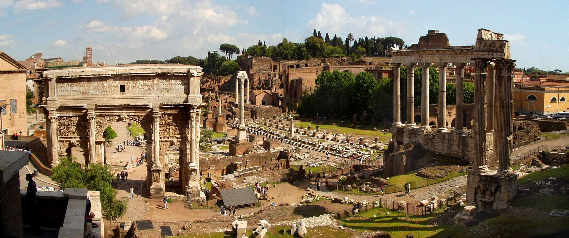Roma Forumu: İmparatorluğun Nabzının Attığı Yer